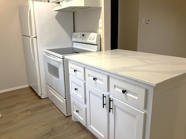 Photo - 12100 Melville Dr Unit 412