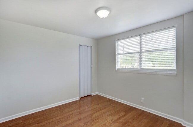 Photo - One block from Historic District - Renovated Two Bedroom Unit Apartment B