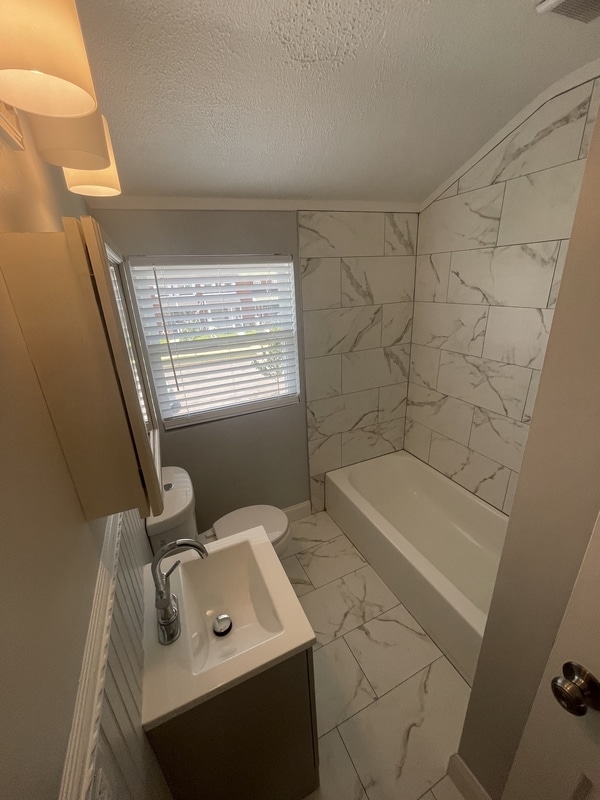 Photo - 7843 Lockwood Rd