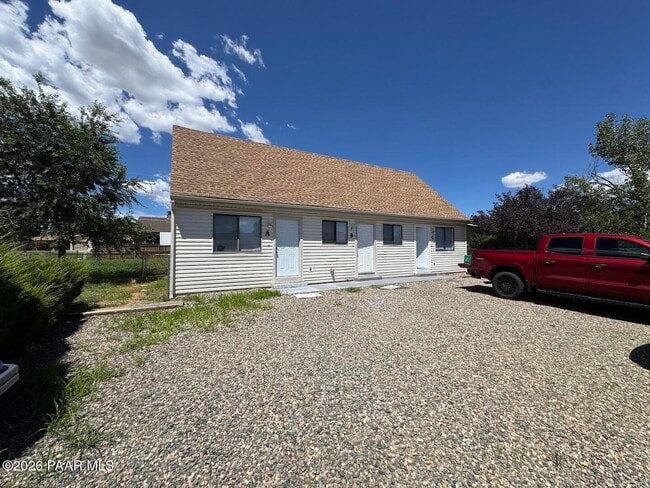 Building Photo - 2996 N Truwood Dr