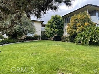 Building Photo - 945 S Orange Grove Blvd Unit E Rental