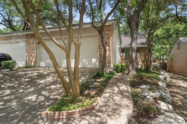 Photo - 8310 Summerwood Dr Townhome