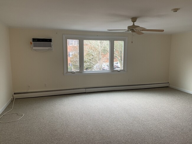 Photo - 23 Elm St Unit 1