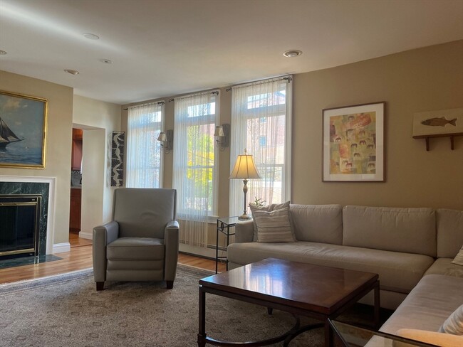 Photo - 2 1/2 Mt Vernon St Condo Unit A