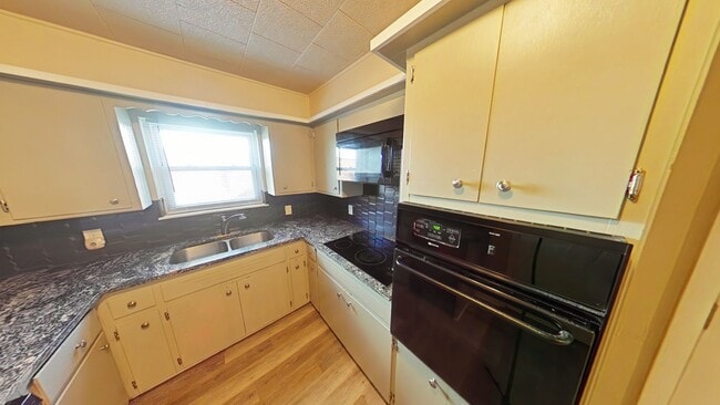 Photo - 1725 NW 48th St