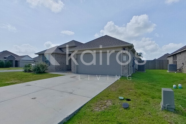 Photo - 120 ORTHELLO COURT