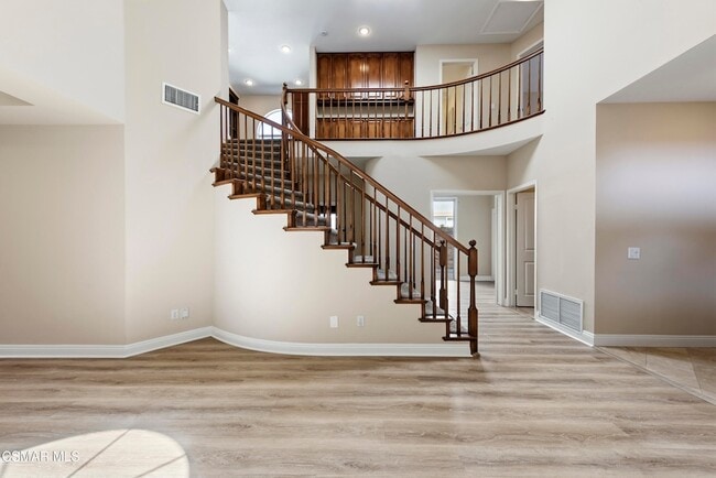 Photo - 1811 Fox Springs Cir