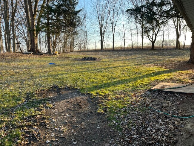 Photo - 9018 Columbus Rd