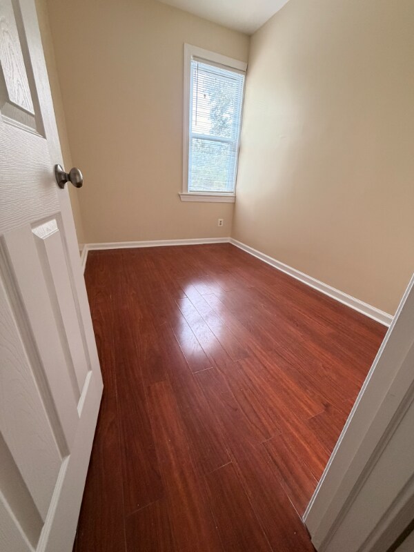 Photo - 1106 Queen St NE Unit Apt 4