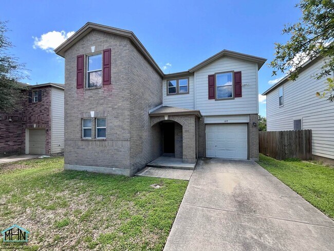 Photo - Charming 2 Storey 3-bedroom, 2.5-bath Home Conveniently Located Near Randolph AFB & SAMMC!