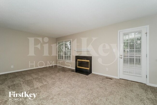 Photo - 4901 Heritage Woods Dr