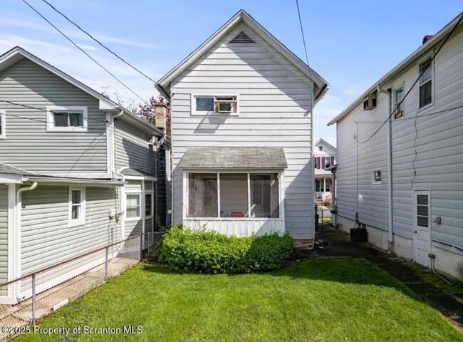 Photo - 315 N Sumner Ave