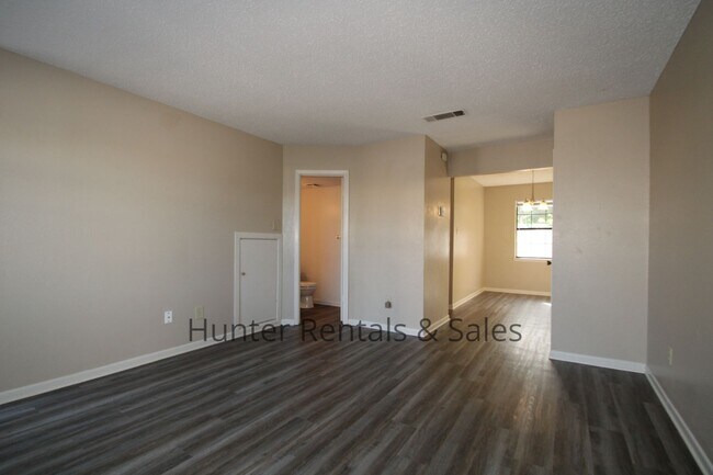 Photo - Two-Story Living!