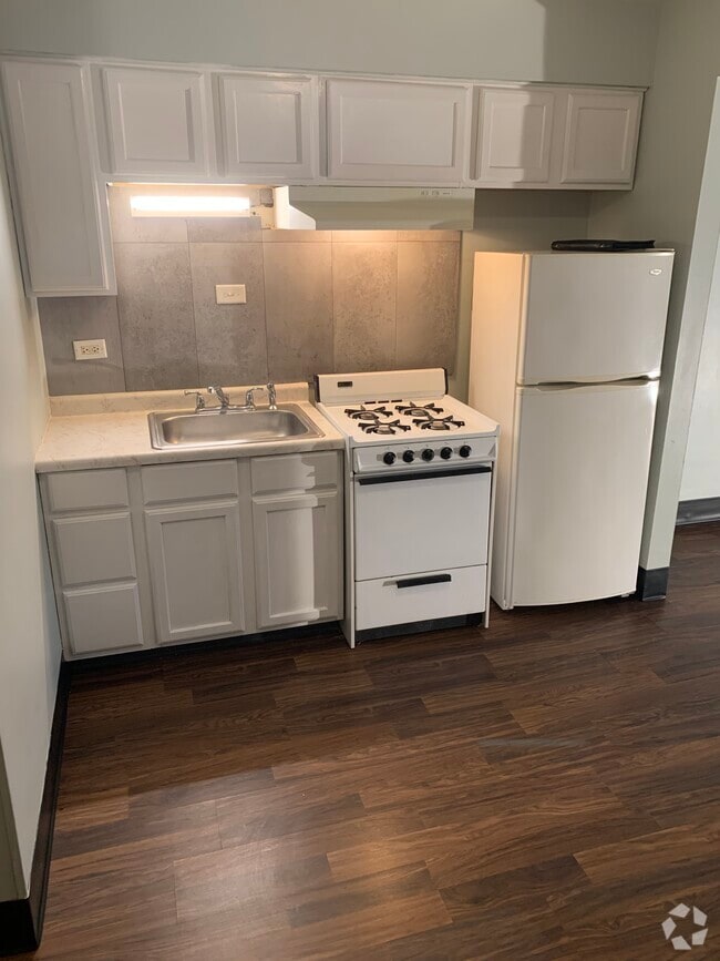 Building Photo - 75 willard ave Unit 11 Rental