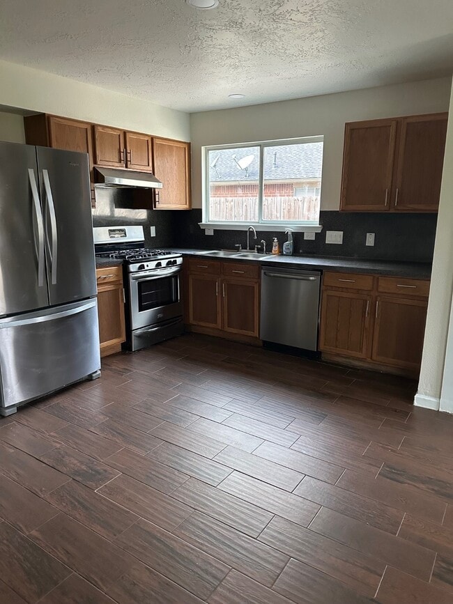 Photo - 22065 Ringwood Ct