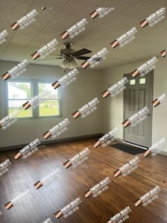 Photo - 411 S Clem Ave