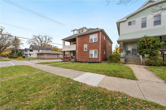 Photo - 3740 E 151st St Unit UP