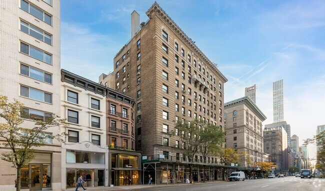 Photo - 29 E 64th St