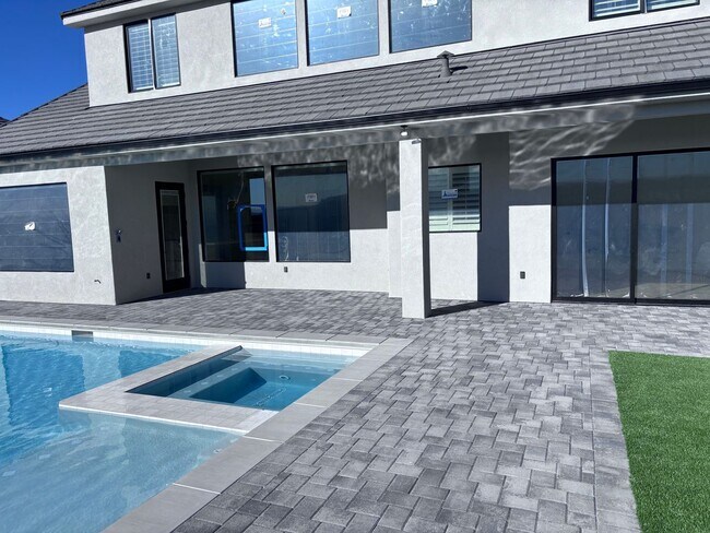 Photo - Brand New 6 Bed 4 Bath Rental with pool Near Sand Hollow!