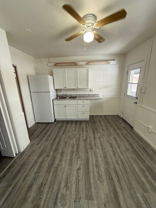 Photo - 1623 E Lincolnway Unit 9