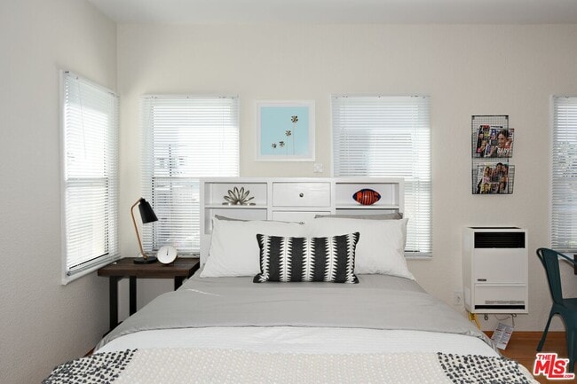 Photo - 26 Breeze Ave Unidad 17