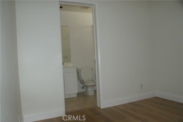 Photo - 29 Hollinwood