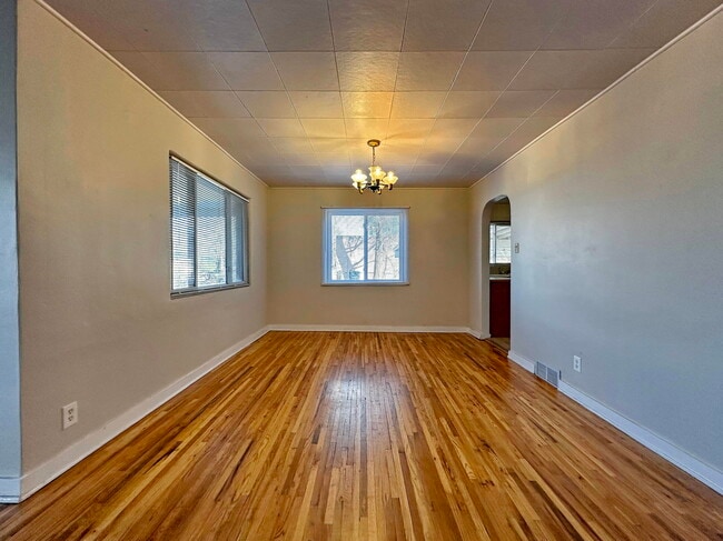 Photo - 2620 Marble Ave NW