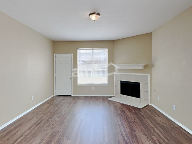 Photo - 8516 Rainy Lake Dr