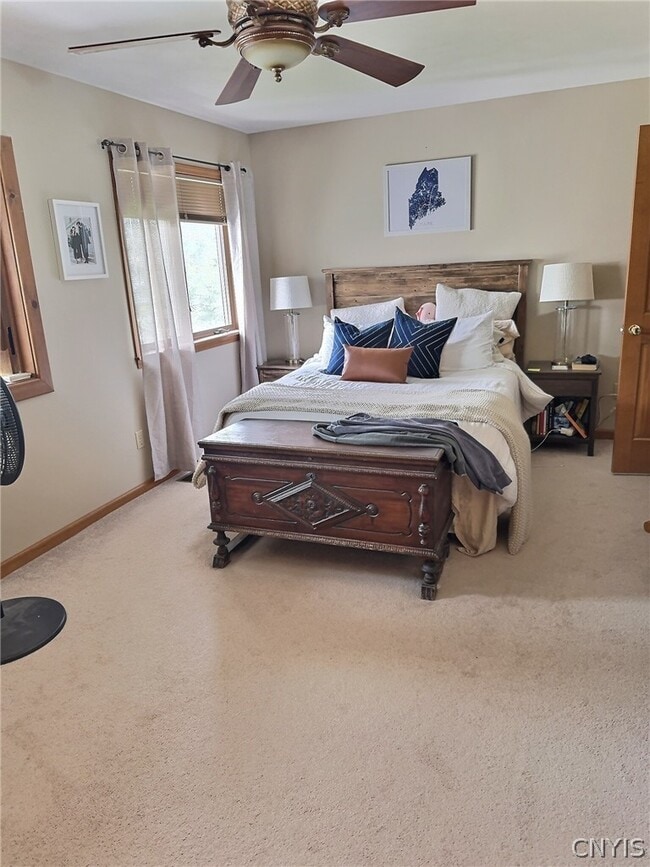 Photo - 61 Midlake Cir