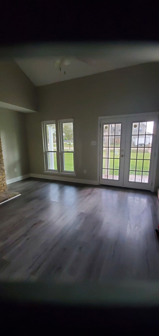 Building Photo - 15861 N King Bradford Dr Rental