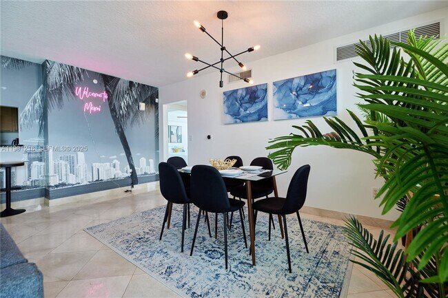 Photo - 31 SE 5th St Unit 3201