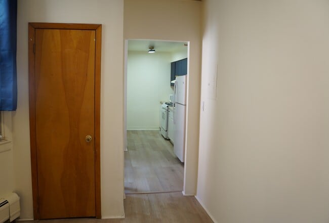 Photo - 18 Liberty Ave Unit APT 3