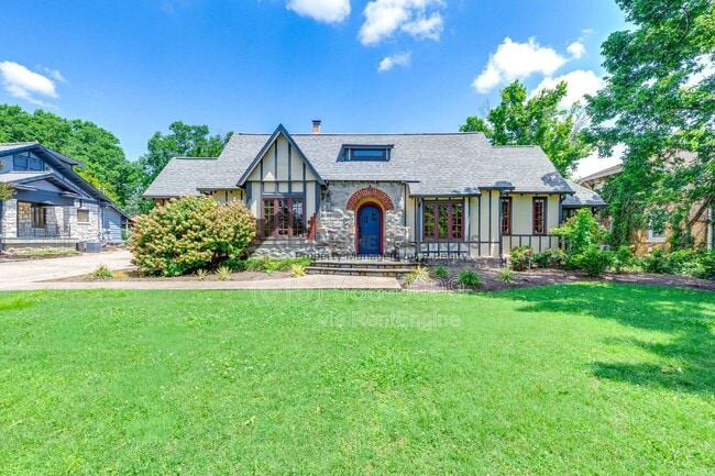Photo - 1802 Linden Ave