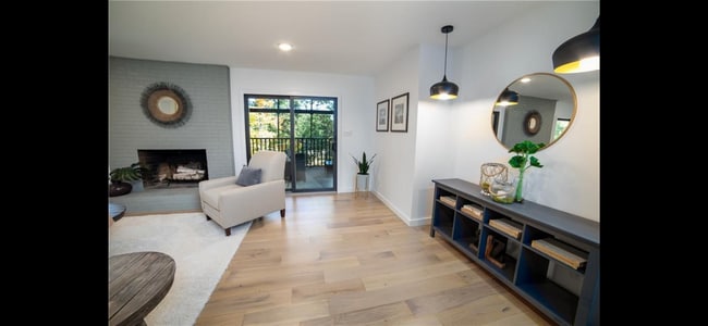 Photo - 414 Shorecrest Dr