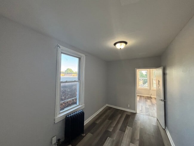 Photo - 144 Clendenny Ave