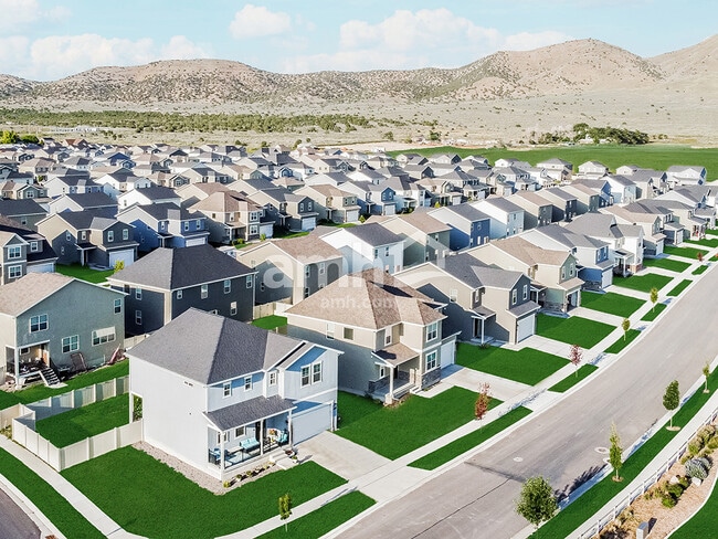 Photo - 2349 Frontier St