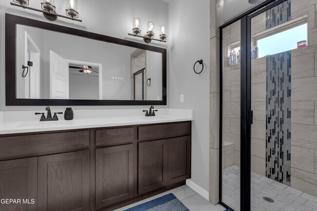 Photo - 2508 Mike Price Dr