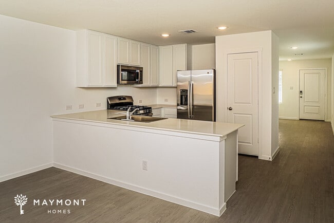 Photo - 10203 Bridgton Mill