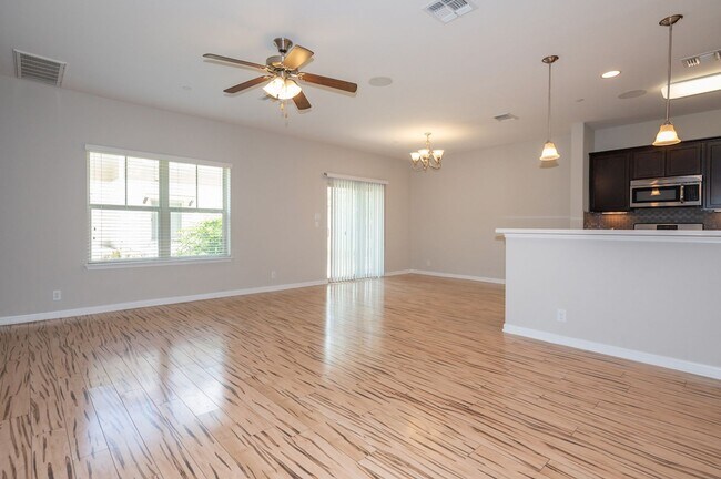 Photo - 1620 Bryant Dr