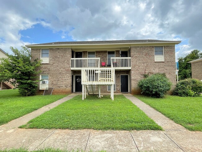 Building Photo - 4417 Torrance Dr NW Rental