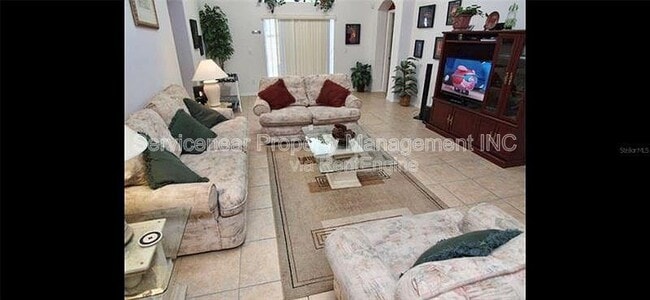 Photo - 2506 Oneida Loop