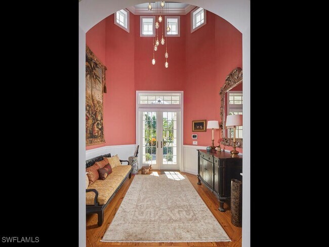 Photo - 165 Broad Ave S