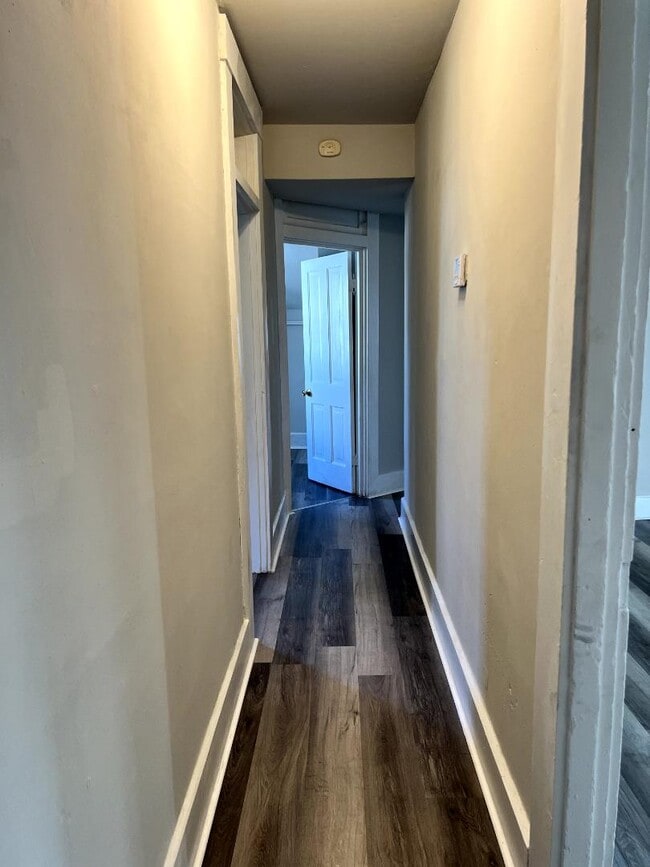 Photo - 61 S 15th St