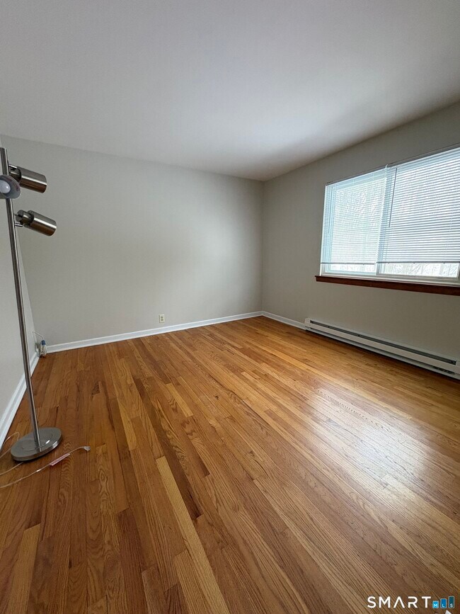 Photo - 273 Queen St Unit Apt 17C