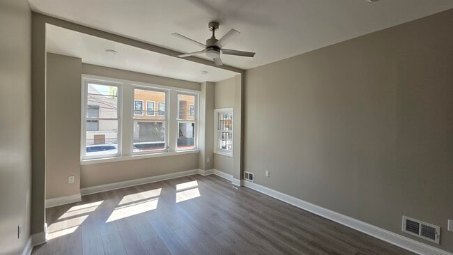 Photo - 218 Dwight St Unidad 1
