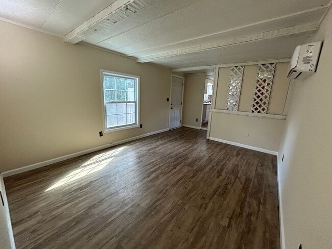 Photo - 2 Bedroom, 2 Bathroom- 153A Lone Oak Rd