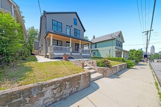 Photo - 2322 Scranton Rd Unidad #4