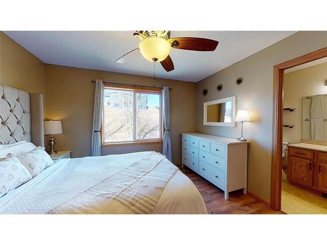 Photo - 6353 Freedom Ln NW