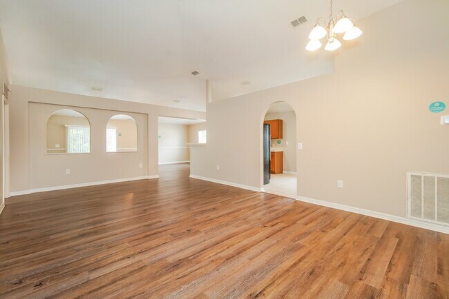 Photo - 5051 Preserve Blvd