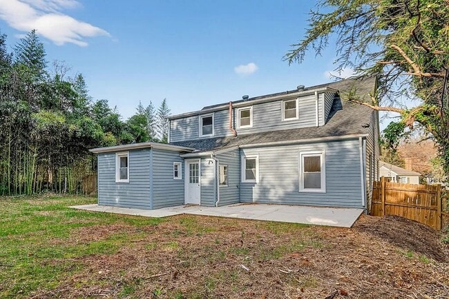 Photo - 326 Westhampton Ave